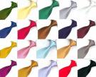Различни цветове вратовръзки за малки джентълмени