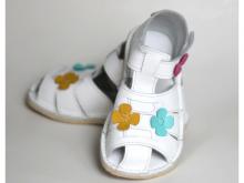 Бели Сандали с цветя